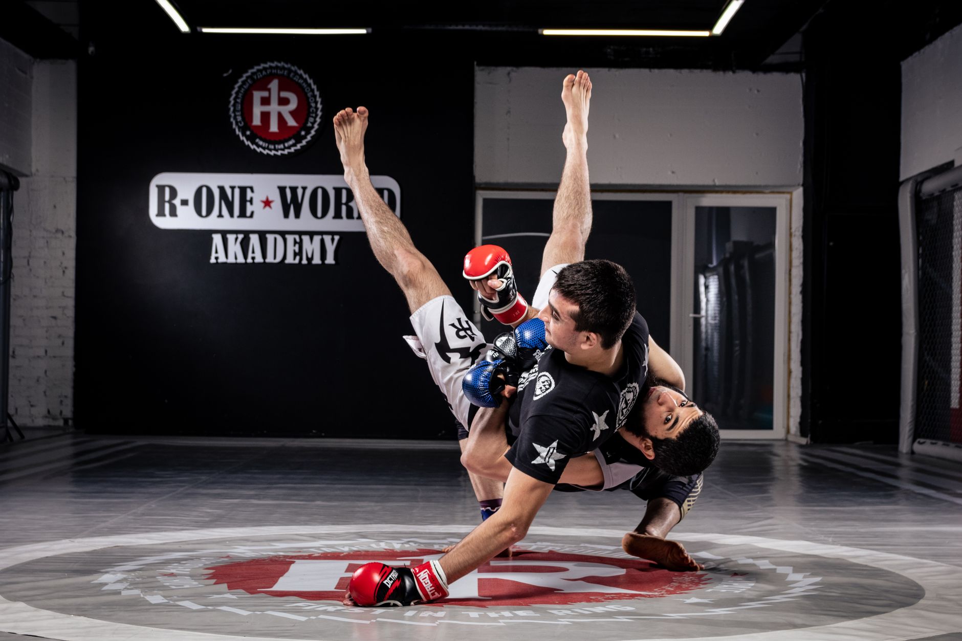 Academia de Artes Marciales Oriente — artes marciales en Valladolid (foto 1)