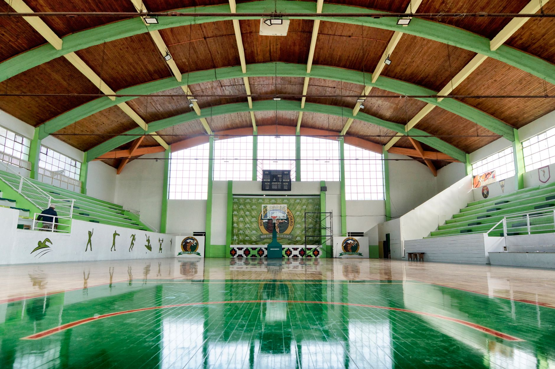 Polideportivo Municipal de Las Gaunas — deportes municipales en Logroño