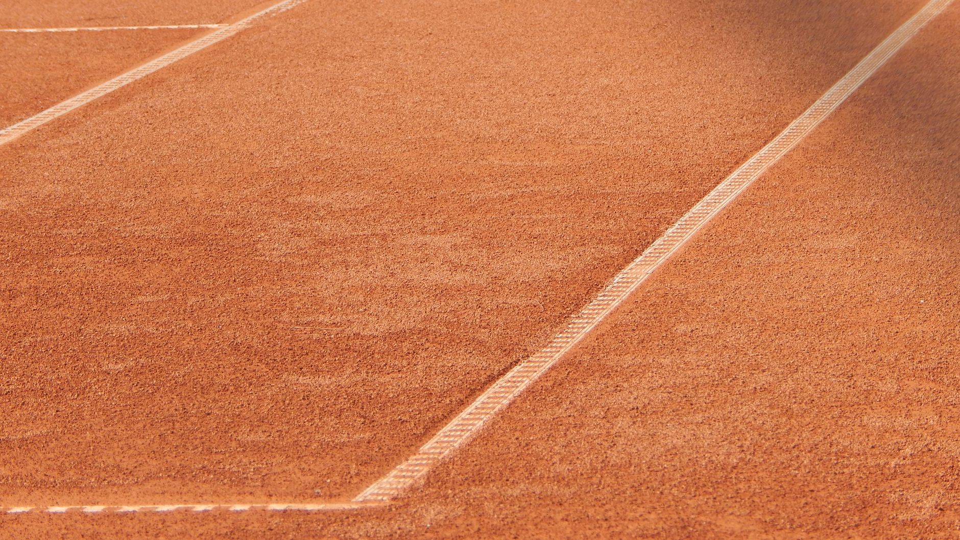 Club de Tenis Mieres — instalaciones en Mieres