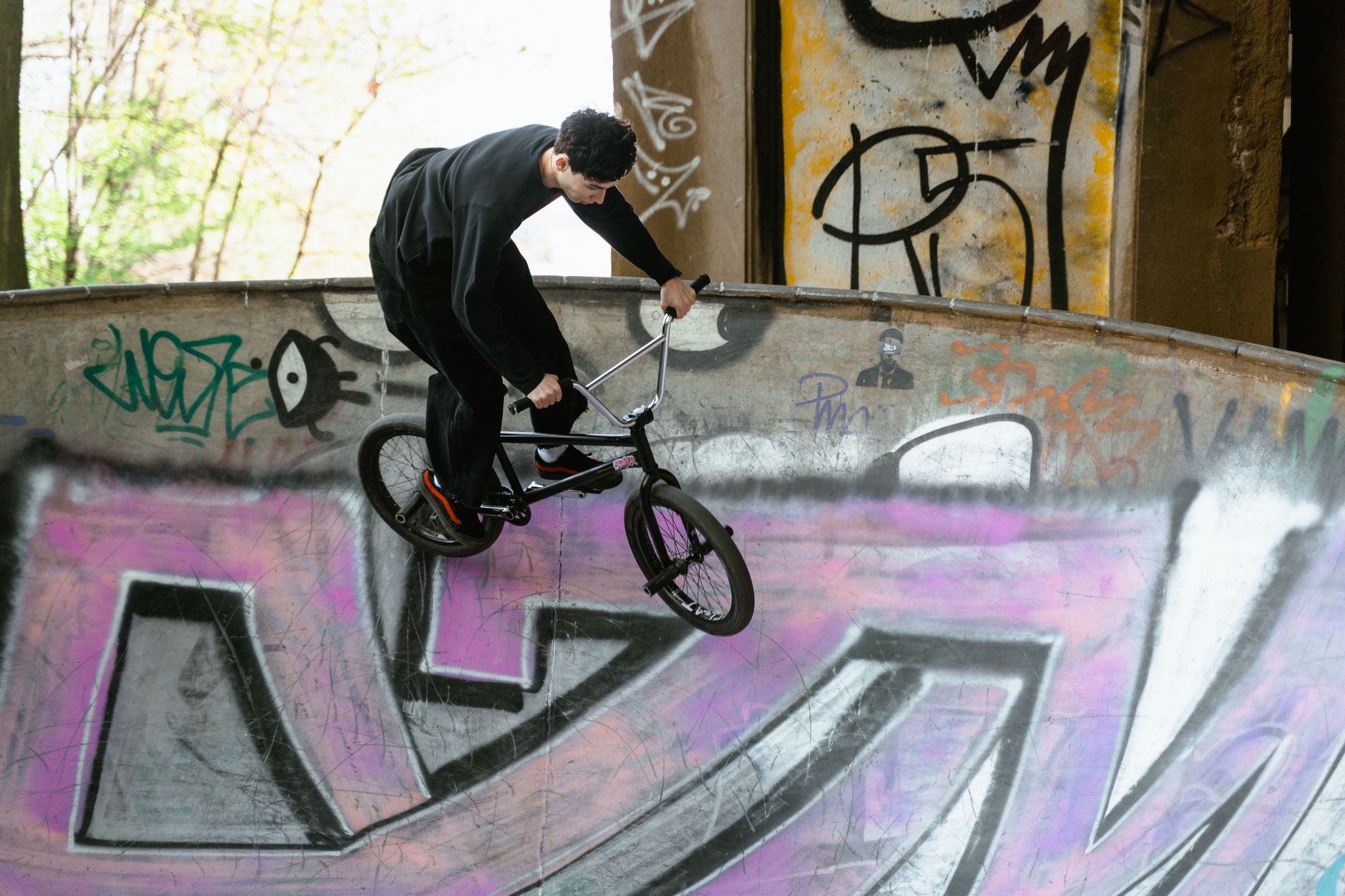 gimnasio-pump-track-etxebarri-doneztebe - detalle