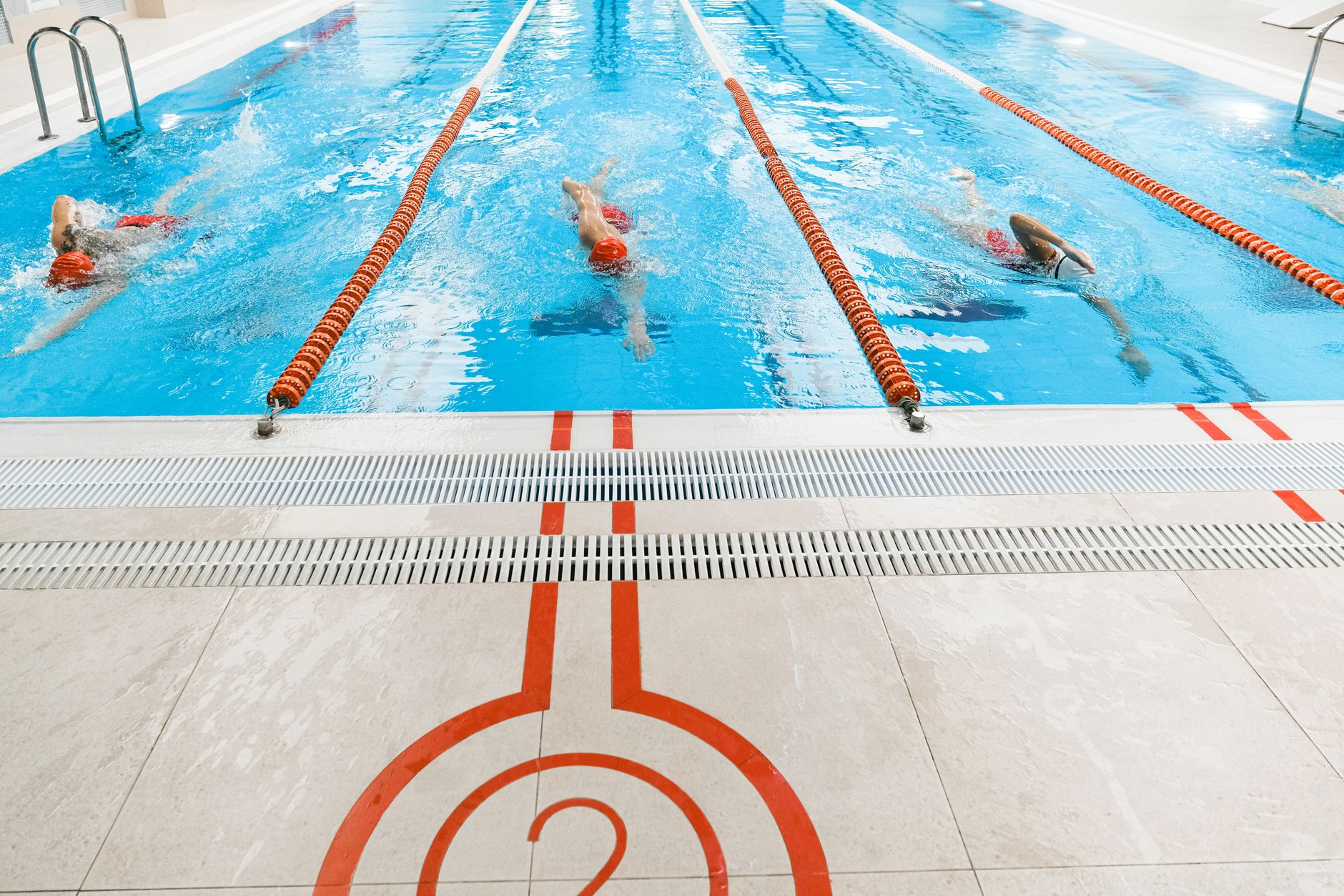 Piscina cubierta del Patronato Deportivo Municipal de Antequera