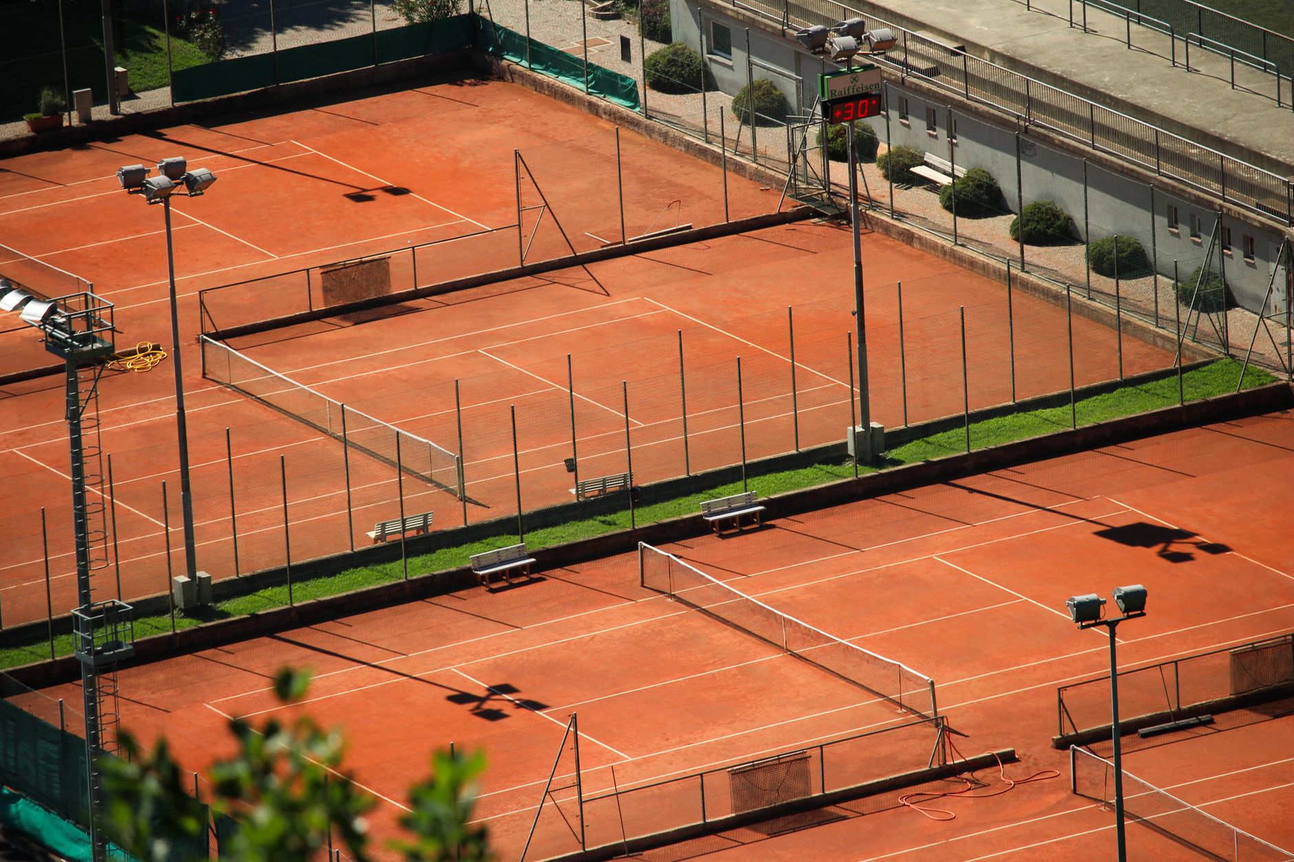 Pistas de tenis del Polideportivo Municipal El Carmen de Estepona