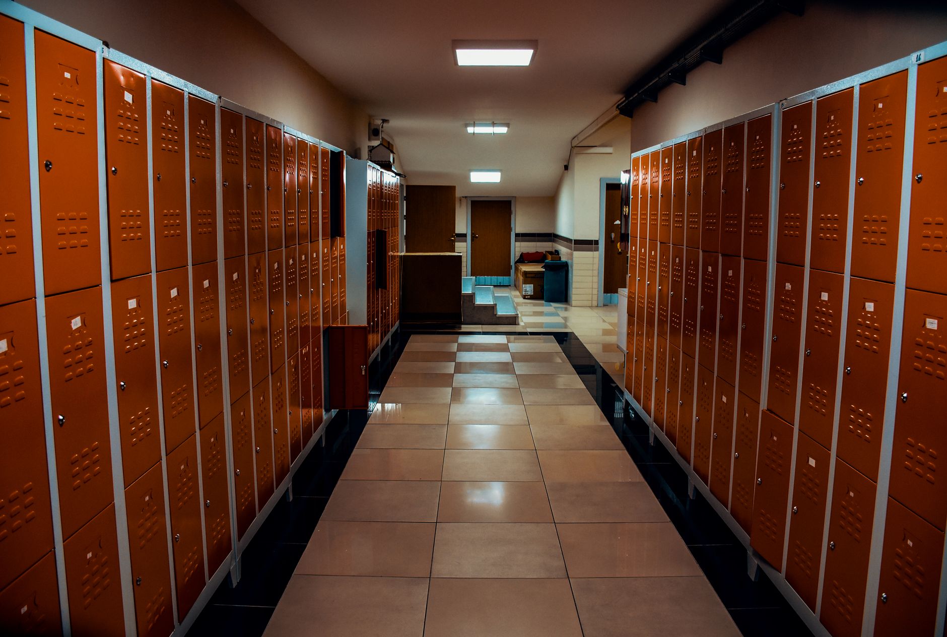 Vestuarios y servicios del Polideportivo Municipal de Ugena